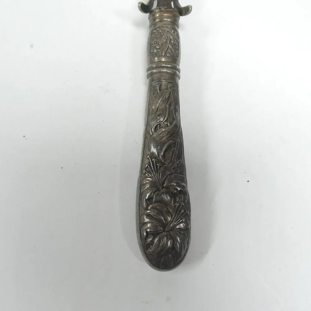 Meat Roast Carving Fork Repousse Floral Handle Vintage Silverplate